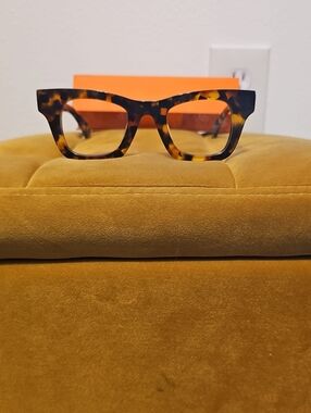 ●●VOOGLAM TORTISE SHELL SQUARE EYE FRAMES NIB●●